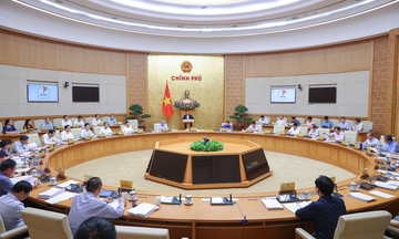 Sáng 5/10: Chính phủ họp thường kỳ tháng 9 và hội nghị trực tuyến toàn quốc