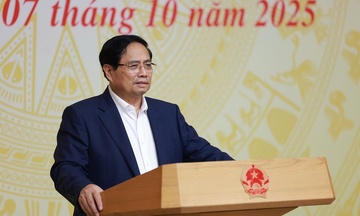 Thủ tướng: Khẩn trương hoàn thiện chế tài mạnh chống khai thác IUU