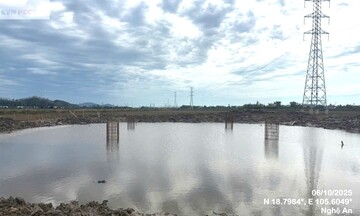 Tăng tốc thi công đường dây nhập khẩu điện từ Lào