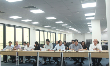 Phó Thủ tướng Bùi Thanh Sơn họp triển khai Hội chợ Mùa Thu năm 2025