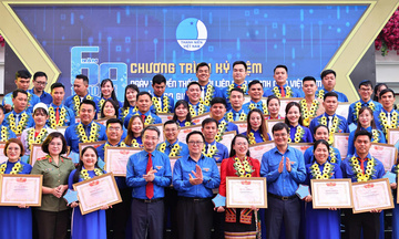 Thanh niên Việt Nam: Nỗ lực đưa đất nước sánh vai cường quốc năm châu