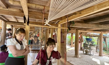 Nghề dệt thổ cẩm Nà Sự: Đánh thức bản sắc, mở lối giao thương