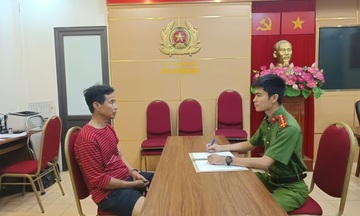 Khởi tố chủ nhà 2 lần đốt rác gây cháy tại đường Đê La Thành