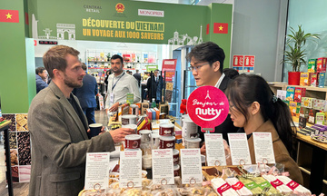 Kết nối thương mại Tuần hàng Việt Nam tại hệ thống Monoprix, Pháp
