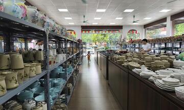 Trung tâm giới thiệu sản phẩm làng nghề: Mở lối cơ hội giao thương