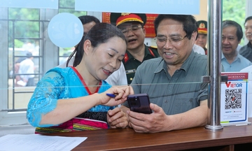 Thủ tướng Phạm Minh Chính: Xây dựng chính quyền hai cấp phục vụ nhân dân, doanh nghiệp