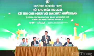 Chùm ảnh: Họp báo công bố thông tin về Hội chợ Mùa Thu 2025