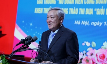 Phụ nữ khẳng định vai trò trong công cuộc phát triển đất nước