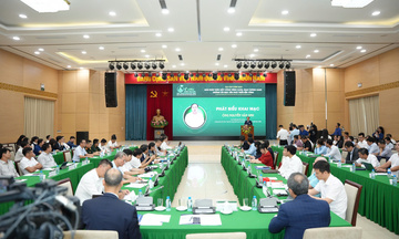 Hướng tới đô thị phát thải thấp từ công trình và giao thông xanh