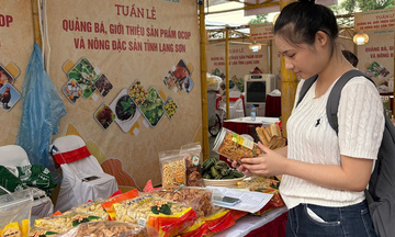 Giải bài toán đầu ra bền vững cho sản phẩm làng nghề Việt Nam