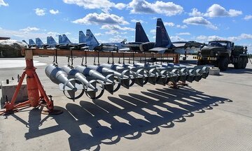 Xuất hiện thông tin về bom lượn tầm xa mới của Nga