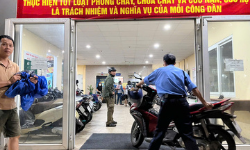 Đà Nẵng: Kê đồ, phát áo phao cho vùng trũng ứng phó mưa lớn