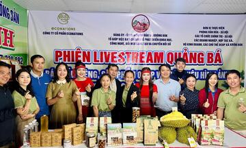 Livestream bán sầu riêng: Hướng mới tiêu thụ nông sản trên nền tảng số