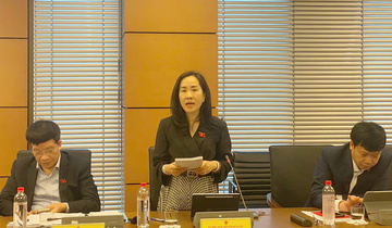 Cần bổ sung quy định hoạt động báo chí trên không gian mạng