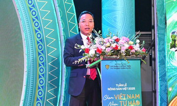 Thứ trưởng Nguyễn Hoàng Long dự lễ khai mạc Tuần lễ Nông sản Việt 2025