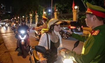 Xử lý hơn 280 nghìn vụ vi phạm giao thông trong tháng 10