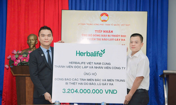 Herbalife Việt Nam hỗ trợ đồng bào bị thiệt hại do bão Bualoi và Matmo