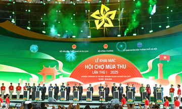 Hội chợ Mùa Thu lần thứ nhất - 2025 chính thức khai mạc