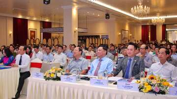 Diễn đàn doanh nghiệp Cà Mau 2025: Định hướng sự phát triển bền vững