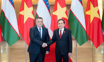 Chủ tịch Quốc hội tiếp Chủ tịch Hạ viện Uzbekistan