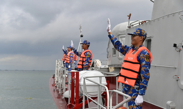 Hải quân Việt Nam – New Zealand luyện tập chung trên biển