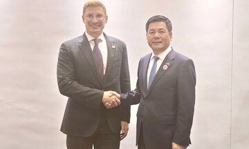 Bộ trưởng Nguyễn Hồng Diên làm việc với Thứ trưởng Ngoại giao Hoa Kỳ