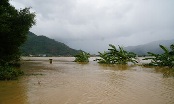 Đà Nẵng: Nước bủa vây nhiều thôn, tổ thuộc phường Hải Vân