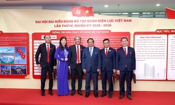 “Sức nóng” từ một Nghị quyết- Kỳ 1: “Số hóa” nghiệp vụ công tác Đảng