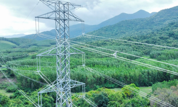 Sơn La phối hợp EVNNPT mở đường truyền tải cho trung tâm năng lượng Tây Bắc