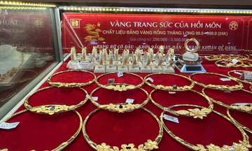 Giá vàng hôm nay 30/10/2025: Bật tăng nhẹ 