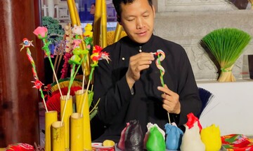 Nghệ nhân Đặng Văn Hậu: Tò he kể chuyện văn hóa tại Hội chợ Mùa Thu