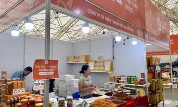 Từ online đến hội chợ: Doanh nghiệp Việt linh hoạt kết nối thị trường