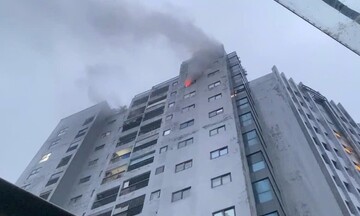 Cháy chung cư 15 tầng ở Hà Tĩnh, cư dân hốt hoảng di tản