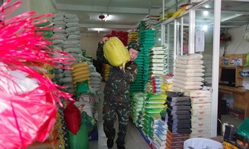 Ngành Công Thương Đà Nẵng đưa 20 tấn gạo hỗ trợ các vùng mưa lũ