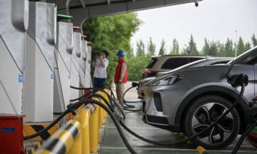 Trung Quốc đặt mục tiêu 28 triệu trạm sạc xe điện vào năm 2027