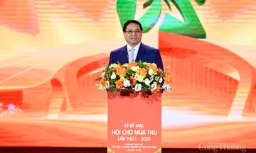 Thủ tướng: Hội chợ Mùa Thu mở chặng đường mới cho chuỗi xúc tiến thương mại mang tầm quốc tế