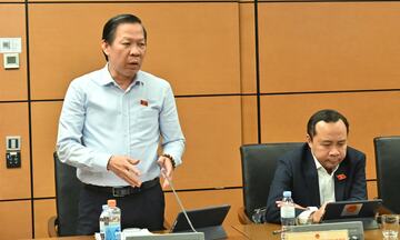 Xác định rõ cực tăng trưởng, vùng kinh tế trọng điểm trong dự thảo Văn kiện Đại hội XIV