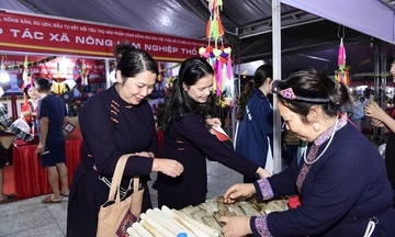 Khi bản làng 'kể chuyện' bằng sản phẩm