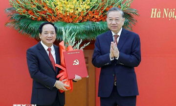 Điều động đồng chí Trịnh Văn Quyết giữ chức Trưởng Ban Tuyên giáo và Dân vận Trung ương