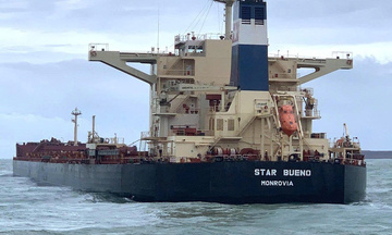 Quảng Ngãi: Tìm hướng ứng phó cho tàu chở 174.000 tấn quặng gặp nạn