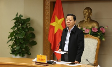 Phòng, chống bão số 13: Cấm 100% tàu thuyền ra khơi sau 17h ngày 6/11