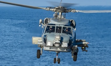 Tại sao MH-60R Seahawk được mệnh danh là ‘sát thủ đại dương’?