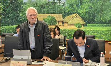 Đại biểu hiến kế gỡ thẻ vàng IUU, kiểm soát ô nhiễm bụi, bảo tồn biển