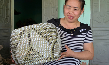 Từ nghề đan lát truyền thống đến sản phẩm OCOP vươn tầm thế giới