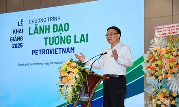 Petrovietnam khai giảng lớp đào tạo 'Lãnh đạo tương lai'