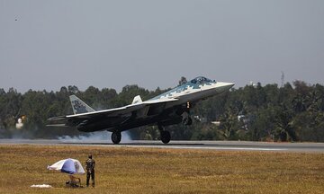 Điểm khác biệt của Su-57 với máy bay phương Tây