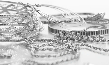 Giá bạc hôm nay 13/11/2025: Bạc vững đà tăng