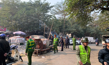 Hà Nội: Các phường ra quân dẹp chợ cóc, chợ tạm