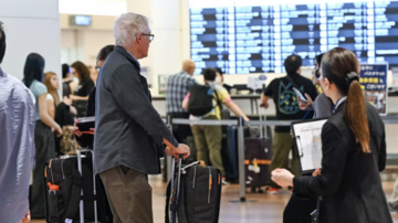 Nhật Bản cân nhắc tăng gấp 3 lần thuế xuất cảnh để giảm tải du lịch