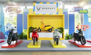 Thị trường xe điện sôi động với nhiều ưu đãi cuối năm 2025